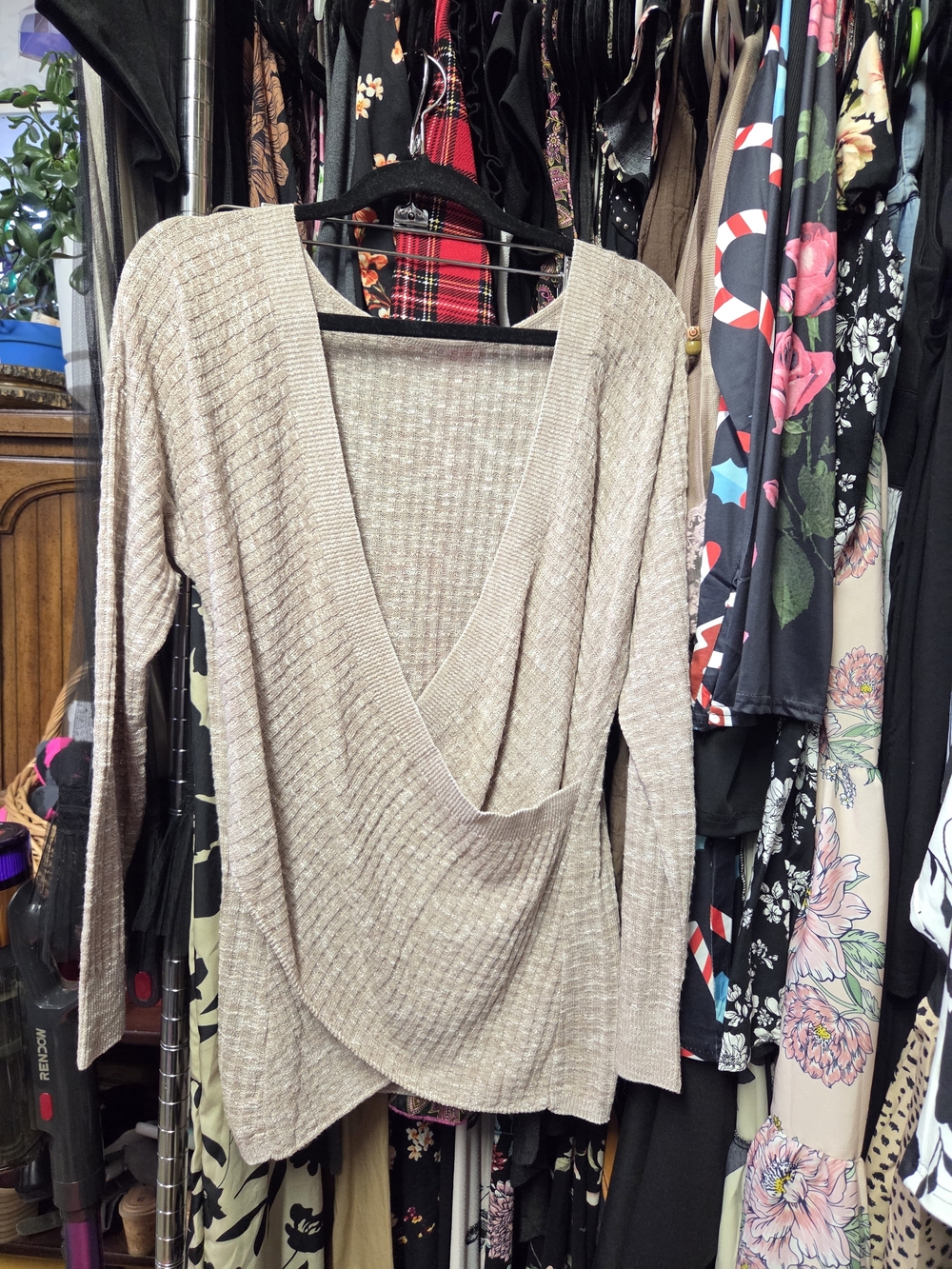 Women’s Beige Draped Knit Long-Sleeve Top